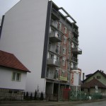 Balkonske ograde na stambeno poslovnom objekatu Atina Doboj