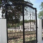 Kovana ulazna kapija Vila Stoja Pula Hrvatska