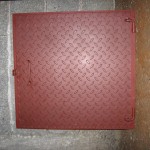 Metalni poklopac za šahtu