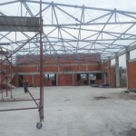 Krovna konstrukcija Doboj BiH Na ovoj krovnoj Konstrukciji površine 1100m2 korišten je rešetkasti krovni nosač (binder) raspona od 21m bez oslonca u sredini.