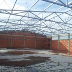 Krovna konstrukcija Doboj BiH Na ovoj krovnoj Konstrukciji površine 1100m2 korišten je rešetkasti krovni nosač (binder) raspona od 21m bez oslonca u sredini.