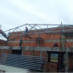 Krovna konstrukcija Doboj BiH Na ovoj krovnoj Konstrukciji površine 1100m2 korišten je rešetkasti krovni nosač (binder) raspona od 21m bez oslonca u sredini.